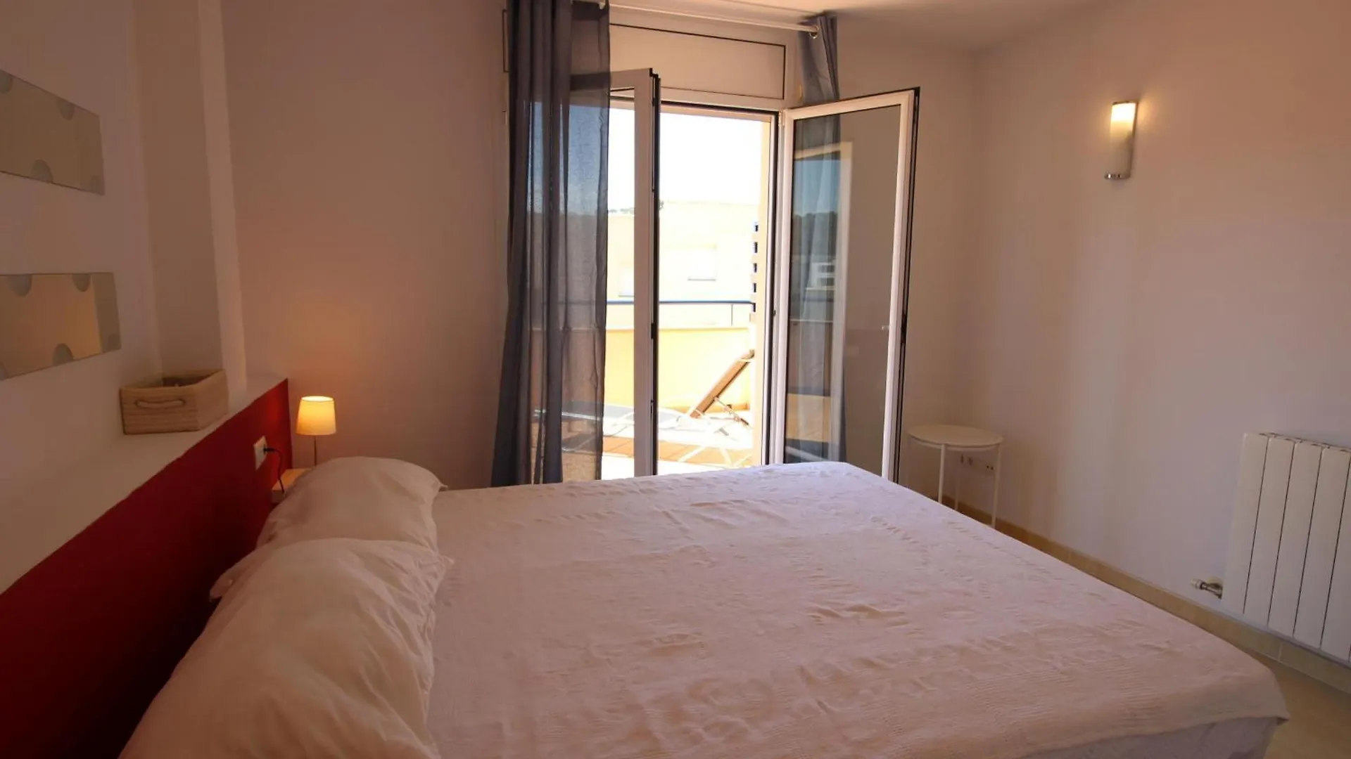 Tramuntana - Casa Amplia, Moderna Y Muy Bien Equipada, Situada En La Zona De Grifeu - Es-228-144 Villa Llanca