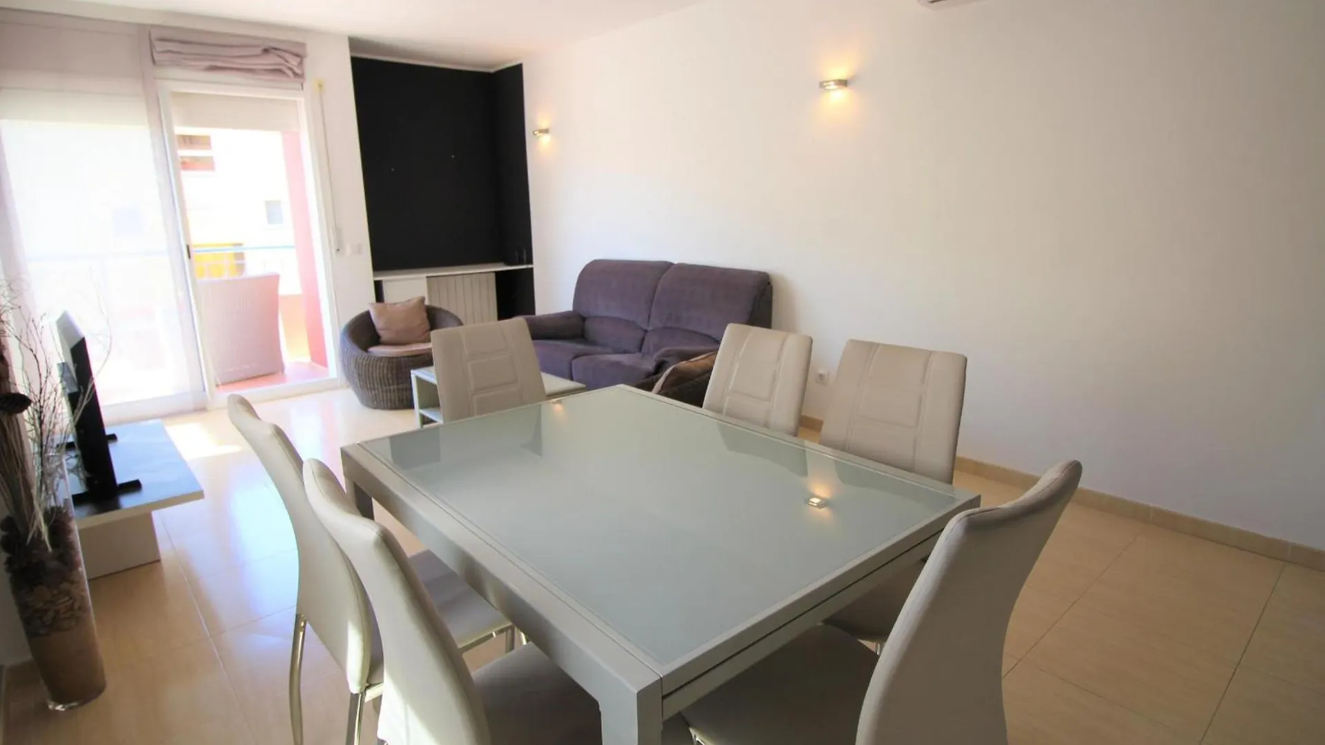 Tramuntana - Casa Amplia, Moderna Y Muy Bien Equipada, Situada En La Zona De Grifeu - Es-228-144 Villa Llança Spanien