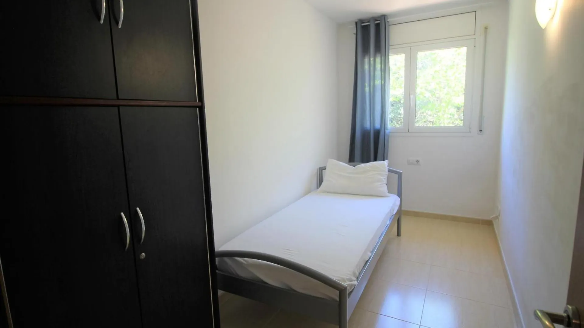Tramuntana - Casa Amplia, Moderna Y Muy Bien Equipada, Situada En La Zona De Grifeu - Es-228-144 Villa Llanca